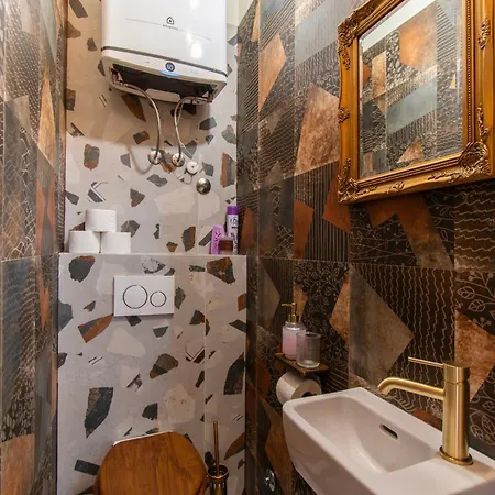 Casa Morosina * Светвинченат