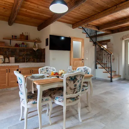 Casa Morosina Feriehus *